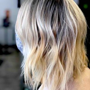 Meet your Posher, Aurora